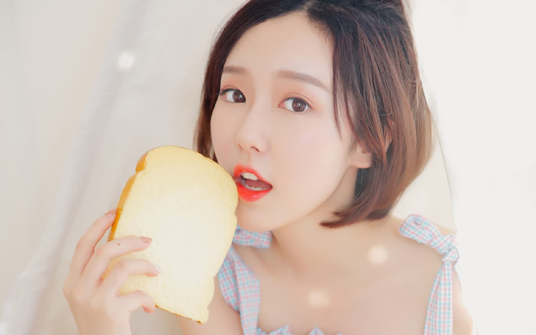 丝绸面料的洗涤保养(丝绸面料怎么清洗才干净)